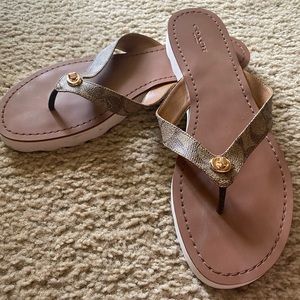 COACH Sandals. Like NEW. Size 11.
